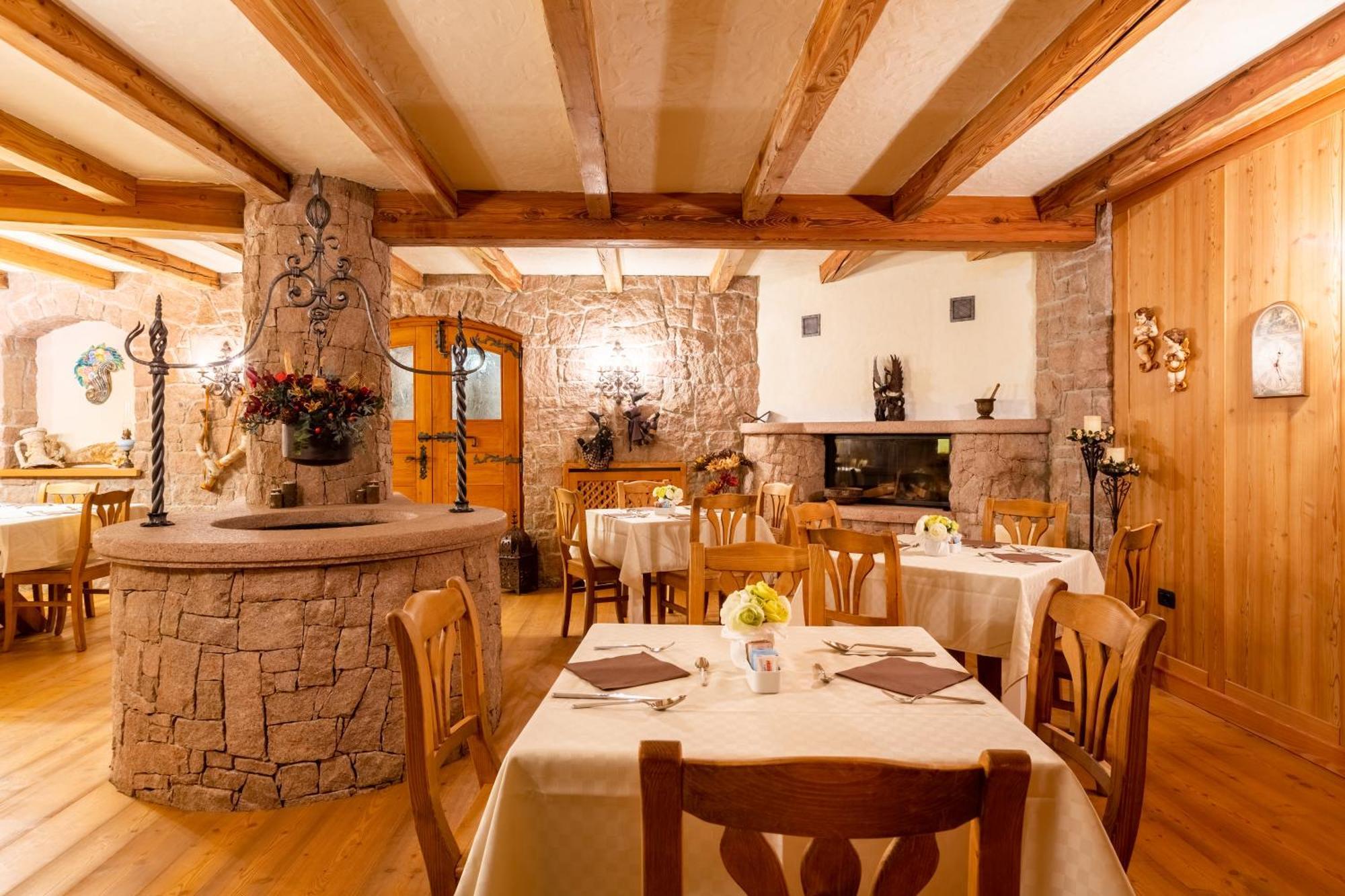 Appartamento Le Colonne - Relais Villa Quercia Tassullo Eksteriør billede