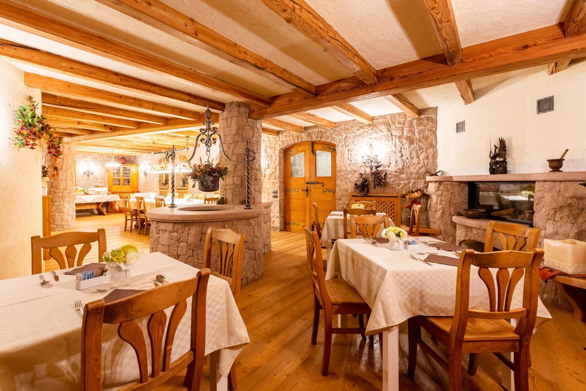 Appartamento Le Colonne - Relais Villa Quercia Tassullo Eksteriør billede