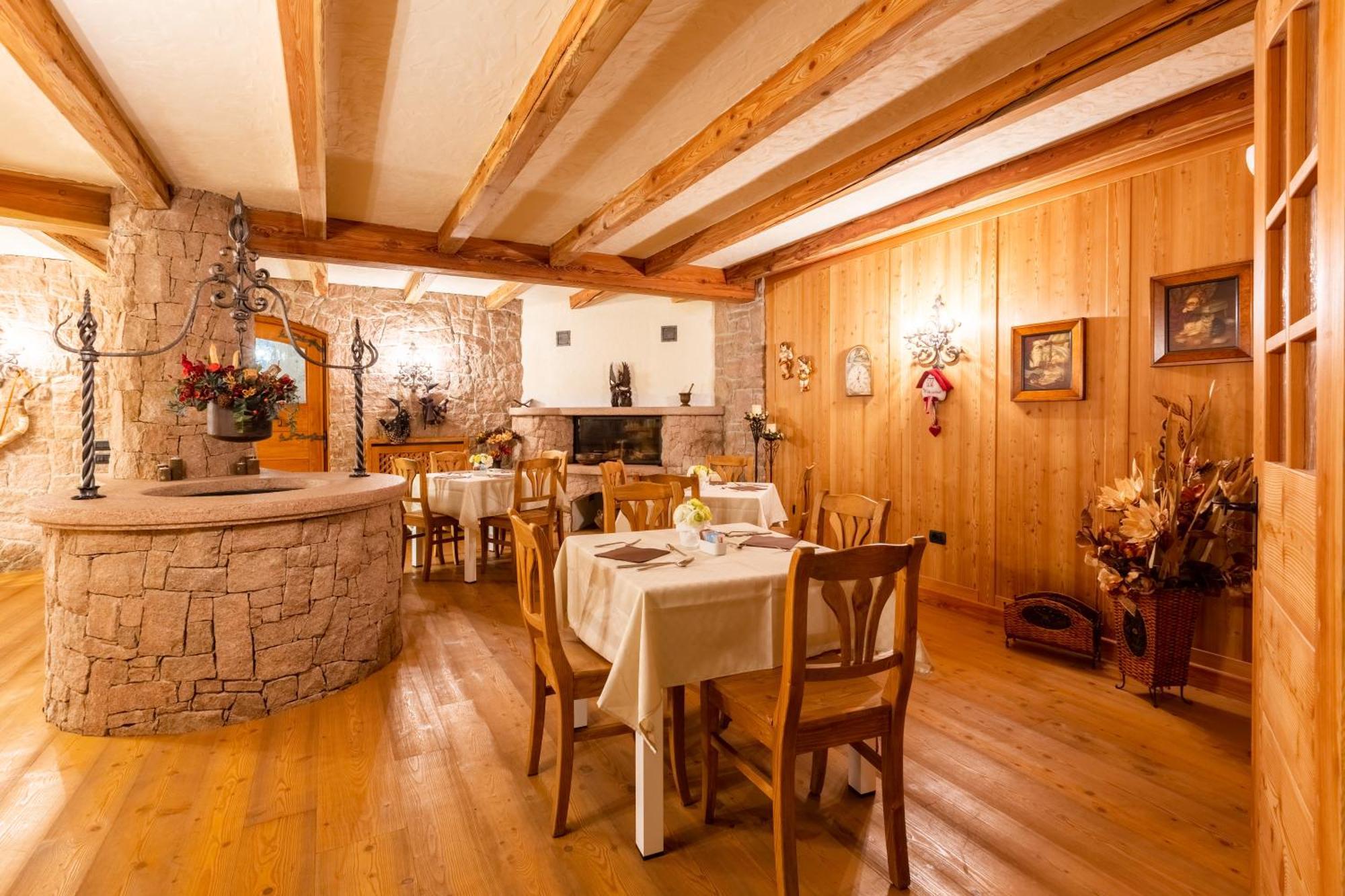 Appartamento Le Colonne - Relais Villa Quercia Tassullo Eksteriør billede